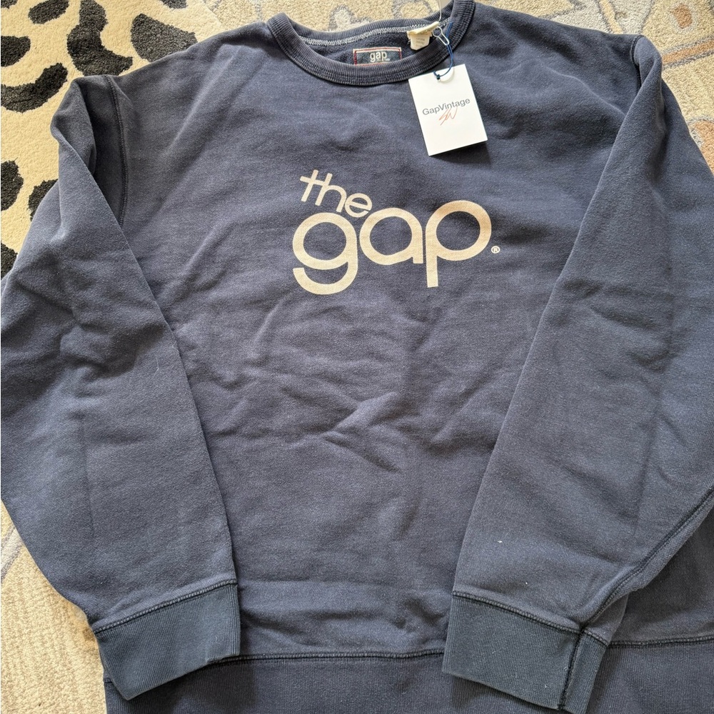 GAP Vintage Crewneck Sweatshirt with Ribbed Cuffs